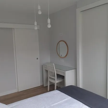 Hermoso En Apartment Vigo