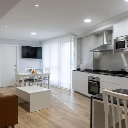 Hermoso En Apartment Vigo