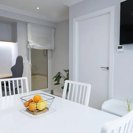 Hermoso En Apartment Vigo